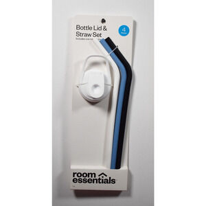 Room Essentials Tracker Chug Lid and 3 Silicone Straws Set